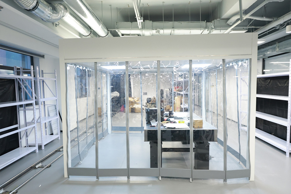Modular HEPA-filtered Industrial Clean Booth